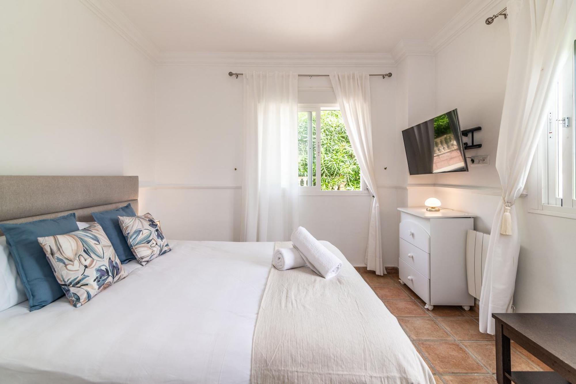 Guadalmina Alta - Private Swimming Pool Villa